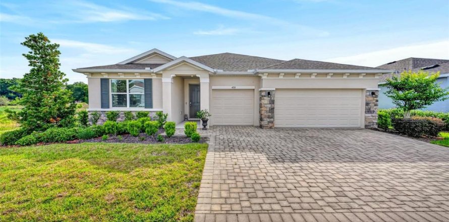 Villa ou maison à Ocala, Floride 4 chambres, 264.12 m2 № 2205314