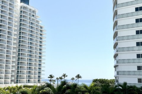 Condominio en venta en Fort Lauderdale, Florida, 2 dormitorios, 109.25 m2 № 1825672 - foto 12