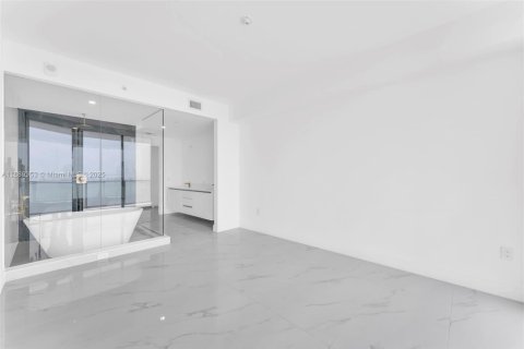 Снять в аренду кондоминиум в Майами, Флорида 3 спальни, 143.26м2, № 1939240 - фото 6