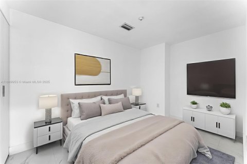 Снять в аренду кондоминиум в Майами, Флорида 3 спальни, 143.26м2, № 1939240 - фото 17