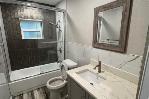 Купить виллу или дом в Тампа, Флорида 6 комнат, 136.01м2, № 2098135 - фото 22