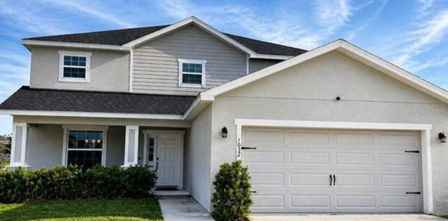 Casa en Haines City, Florida 5 dormitorios, 291.81 m2 № 2202136