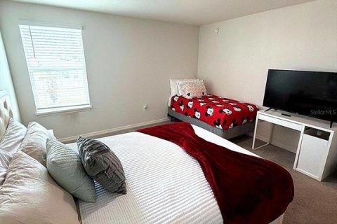Casa en venta en Haines City, Florida, 5 dormitorios, 291.81 m2 № 2202136 - foto 17