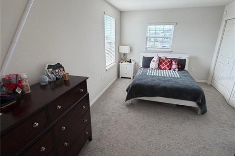 Casa en venta en Haines City, Florida, 5 dormitorios, 291.81 m2 № 2202136 - foto 20
