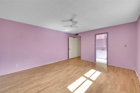 Condominio en venta en Coconut Creek, Florida, 2 dormitorios, 119.94 m2 № 2084783 - foto 14