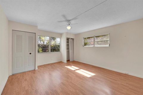 Condominio en venta en Coconut Creek, Florida, 2 dormitorios, 119.94 m2 № 2084783 - foto 18