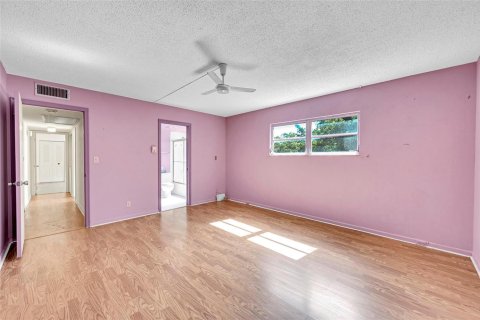 Condominio en venta en Coconut Creek, Florida, 2 dormitorios, 119.94 m2 № 2084783 - foto 13