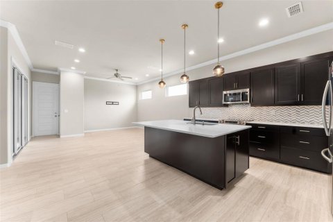 Villa ou maison à vendre à Gainesville, Floride: 5 chambres, 224.08 m2 № 2133237 - photo 13
