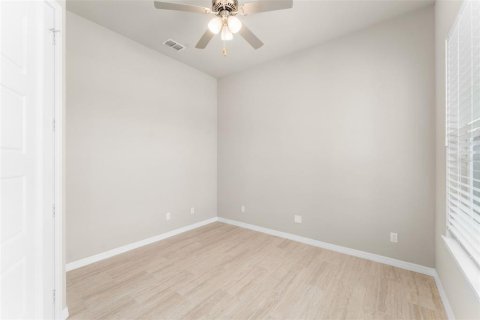Villa ou maison à vendre à Gainesville, Floride: 5 chambres, 224.08 m2 № 2133237 - photo 5