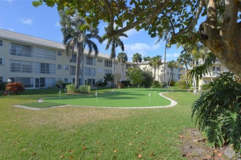Condominio en venta en Lighthouse Point, Florida, 1 dormitorio, 65.03 m2 № 1225832 - foto 1