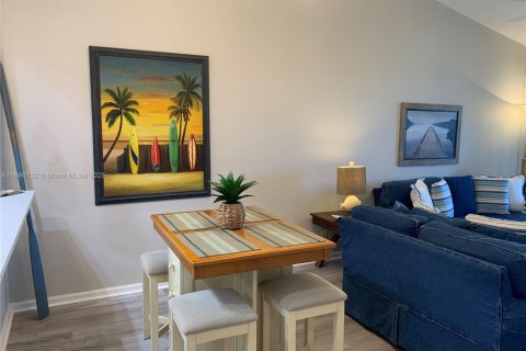 Condo in Stuart, Florida, 2 bedrooms  № 1946015 - photo 30