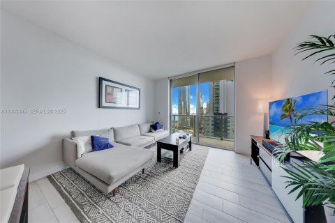 Condominio en venta en Miami, Florida, 2 dormitorios, 85.56 m2 № 2077224 - foto 10