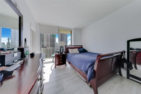 Condominio en venta en Miami, Florida, 2 dormitorios, 85.56 m2 № 2077224 - foto 17