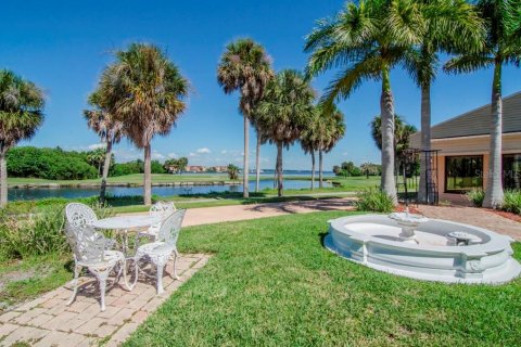 Copropriété à vendre à Clearwater, Floride: 2 chambres, 99.41 m2 № 2225069 - photo 23
