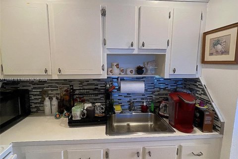 Condominio en venta en Delray Beach, Florida, 1 dormitorio, 66.89 m2 № 1739790 - foto 7