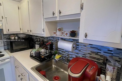 Condominio en venta en Delray Beach, Florida, 1 dormitorio, 66.89 m2 № 1739790 - foto 8