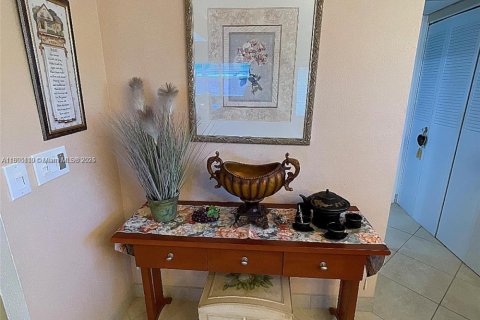 Condominio en venta en Delray Beach, Florida, 1 dormitorio, 66.89 m2 № 1739790 - foto 12