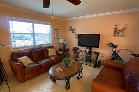Condominio en venta en Delray Beach, Florida, 1 dormitorio, 66.89 m2 № 1739790 - foto 2