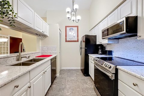 Touwnhouse à vendre à Sanford, Floride: 2 chambres, 103.68 m2 № 1879513 - photo 12