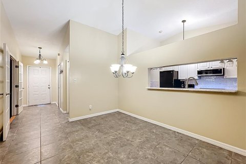 Touwnhouse à vendre à Sanford, Floride: 2 chambres, 103.68 m2 № 1879513 - photo 10