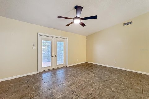 Townhouse in Sanford, Florida 2 bedrooms, 103.68 sq.m. № 1879513 - photo 9