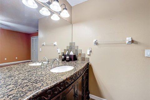 Townhouse in Sanford, Florida 2 bedrooms, 103.68 sq.m. № 1879513 - photo 22
