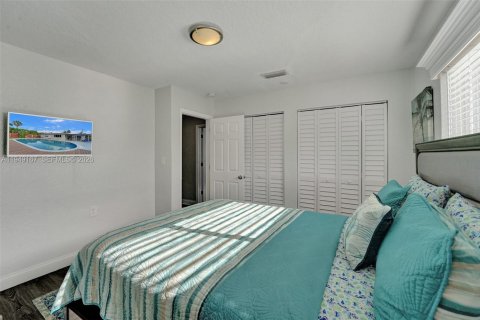 Снять в аренду виллу или дом в Дания-Бич, Флорида 3 спальни, 154.59м2, № 2005097 - фото 19