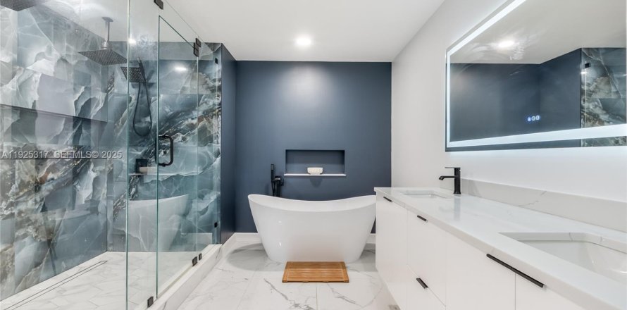 Casa en West Palm Beach, Florida 3 dormitorios, 180.69 m2 № 1984062