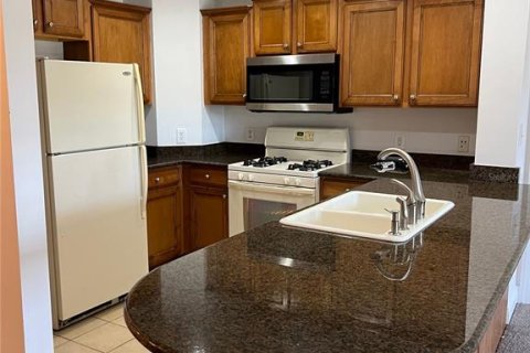 Condo in Four Corners, Florida, 3 bedrooms  № 1912333 - photo 2