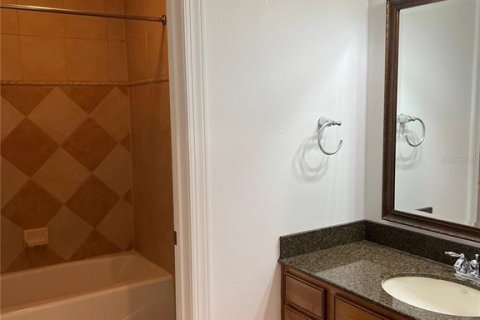 Condo in Four Corners, Florida, 3 bedrooms  № 1912333 - photo 14