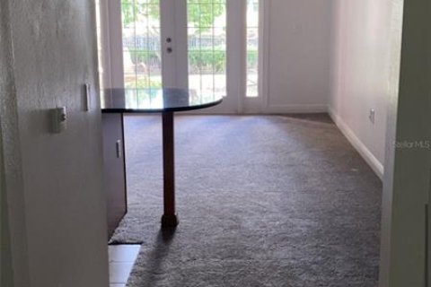 Condo in Four Corners, Florida, 3 bedrooms  № 1912333 - photo 8