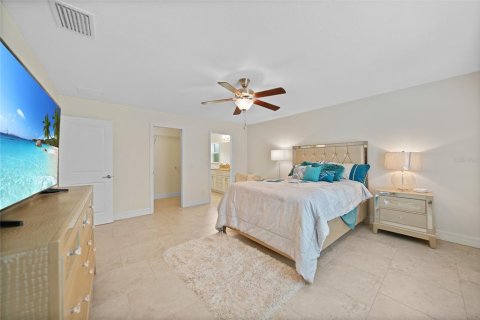 House in North Port, Florida 3 bedrooms, 132.57 sq.m. № 1652000 - photo 13
