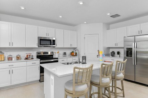 Villa ou maison à vendre à Lake Hamilton, Floride: 4 chambres, 171.68 m2 № 1885453 - photo 8