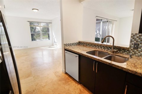 Townhouse in Pembroke Pines, Florida 3 bedrooms, 155.33 sq.m. № 2091198 - photo 15