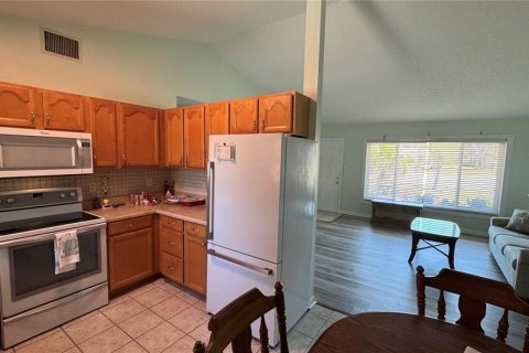 House in Port Charlotte, Florida 2 bedrooms, 85.28 sq.m. № 1743046 - photo 4