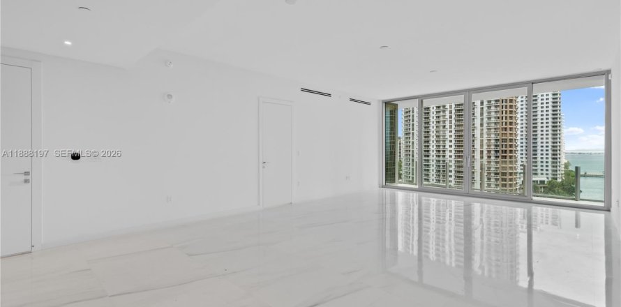 Condo in Miami, Florida, 2 bedrooms  № 2052925