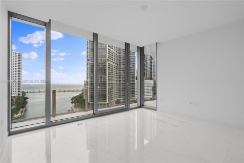Condo in Miami, Florida, 2 bedrooms  № 2052925 - photo 19
