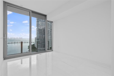 Condo in Miami, Florida, 2 bedrooms  № 2052925 - photo 27