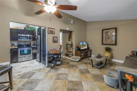 Propiedad comercial en venta en Largo, Florida, 2 dormitorios, 122.63 m2 № 1657356 - foto 4