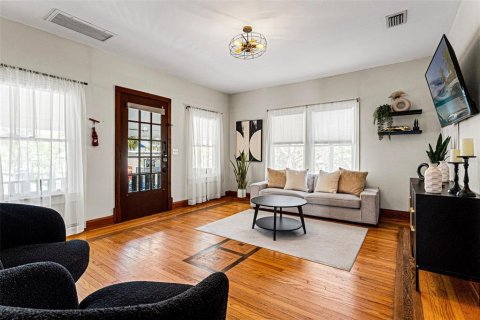 Appartement à louer à Tampa, Floride: 2 chambres, 92.53 m2 № 2416351 - photo 7