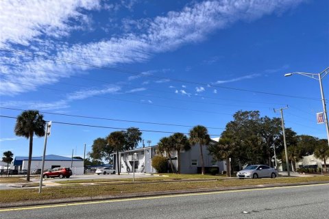 Apartamento en alquiler en Titusville, Florida, 2 dormitorios, 65.96 m2 № 2095369 - foto 5
