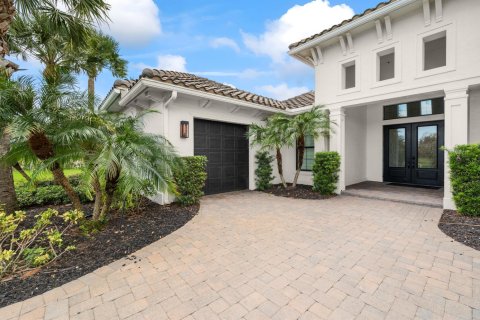 House in Palm City, Florida 3 bedrooms, 320.14 sq.m. № 2410799 - photo 20