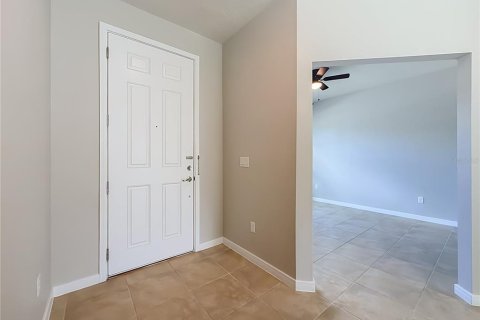 Villa ou maison à vendre à Orlando, Floride: 4 chambres, 222.69 m2 № 2210197 - photo 4