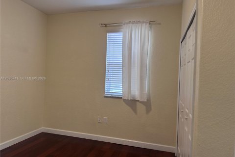 Copropriété à louer à Miami, Floride: 3 chambres, 124.49 m2 № 2084269 - photo 8
