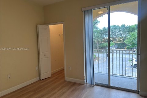 Copropriété à louer à Miami, Floride: 3 chambres, 124.49 m2 № 2084269 - photo 17