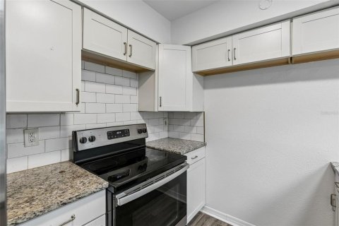 Купить таунхаус в Орландо, Флорида 4 комнаты, 96.99м2, № 2291210 - фото 9