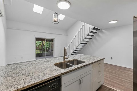 Купить таунхаус в Орландо, Флорида 4 комнаты, 96.99м2, № 2291210 - фото 8