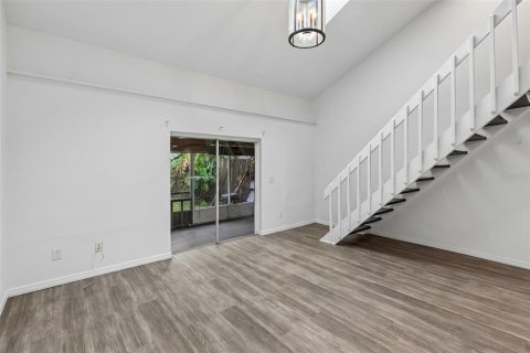 Купить таунхаус в Орландо, Флорида 4 комнаты, 96.99м2, № 2291210 - фото 4