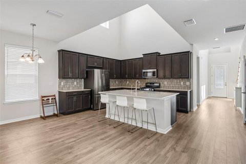 Villa ou maison à vendre à Odessa, Floride: 4 chambres, 244.43 m2 № 2309863 - photo 7