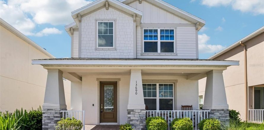 Villa ou maison à Odessa, Floride 4 chambres, 244.43 m2 № 2309863